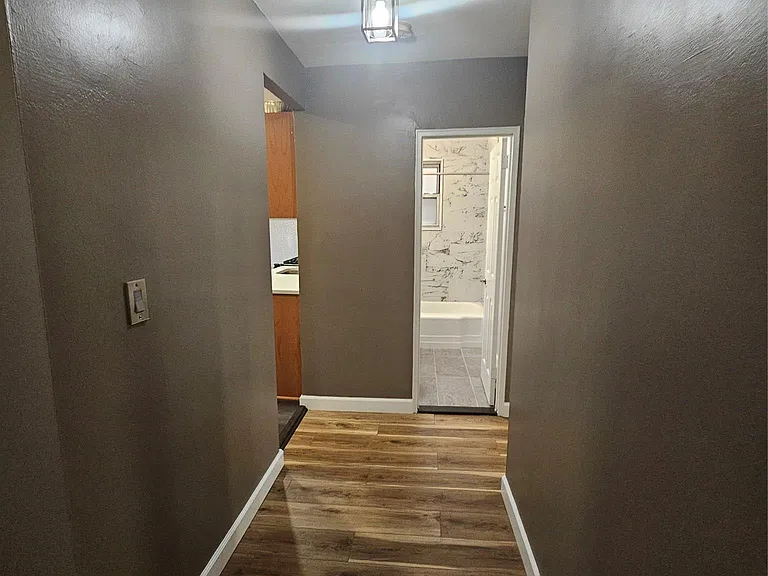 255 Bronx River Rd #4R — Photo 11