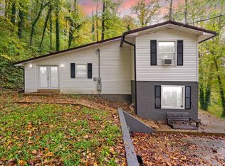 640 Sun Valley Ter, Hazard, KY 41701