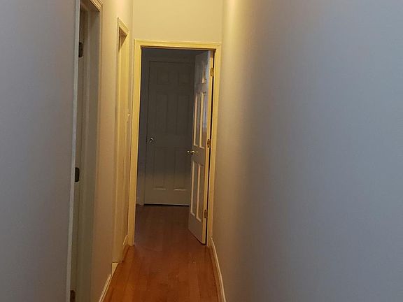 4th image of 1618 W Westmoreland St