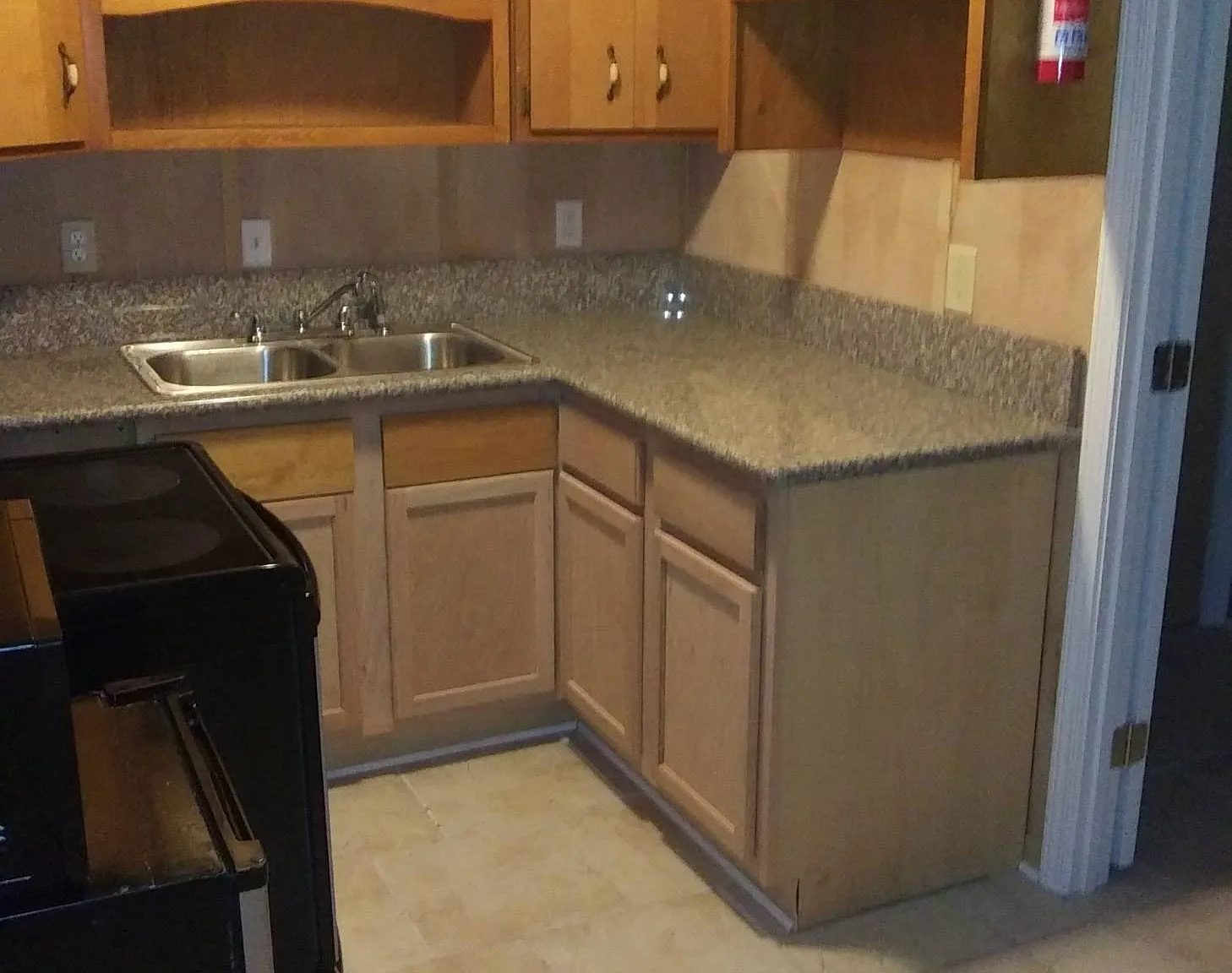 2 bed, 1010 sqft, $1,100 — Photo 3