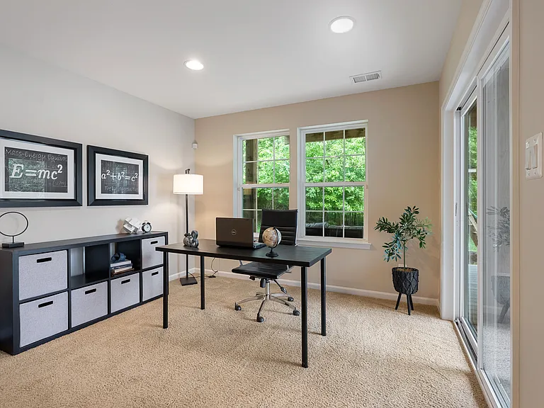 232 Mohegan Dr — Photo 11