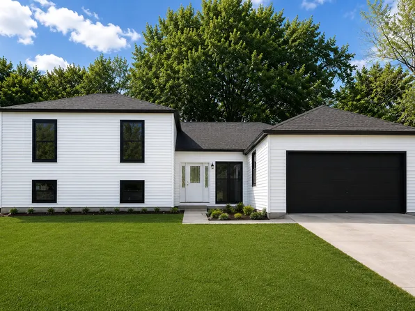 1482 Pebblestone Cv, Wheaton, IL 60189