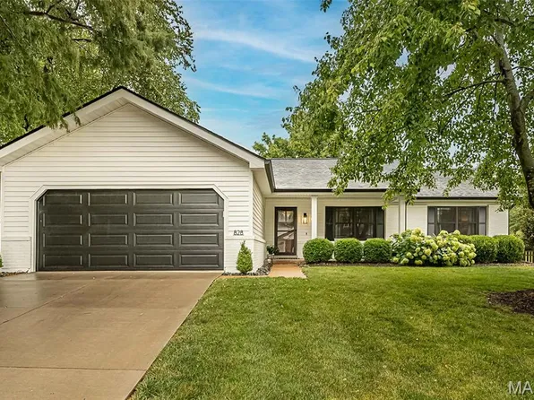828 Westbrooke Meadows Ct, Ballwin, MO 63021