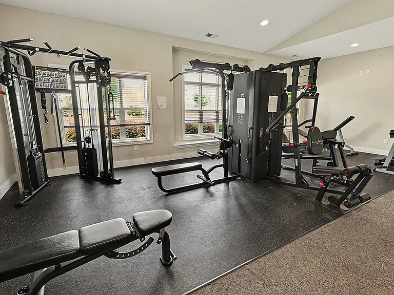 Limestone Creek Apartment Homes — Photo 41