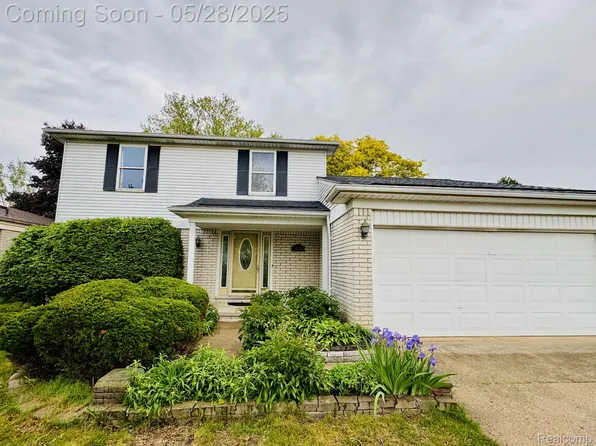 1418 Shaker Dr, Troy, MI 48083