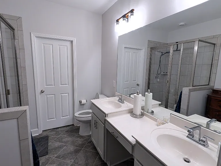 531 Farmstead Ln — Photo 9
