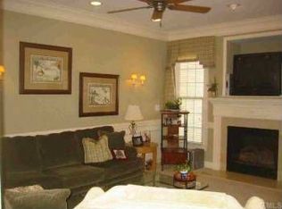 2305 Saint Pauls Sq, Raleigh, NC 27614