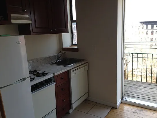 Rented by Royalty Living NYC | media 51