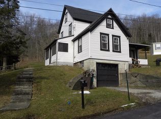 13 Quarry St, Walton, NY 13856