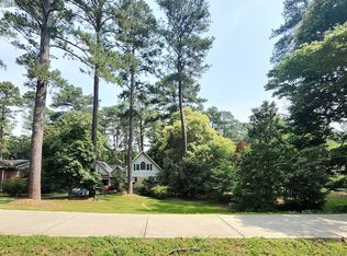 875 Wesley Dr NW, Atlanta, GA 30305