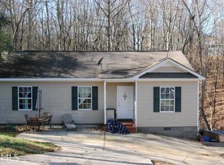 2712 Vaughandale Cir, Gainesville, GA 30506
