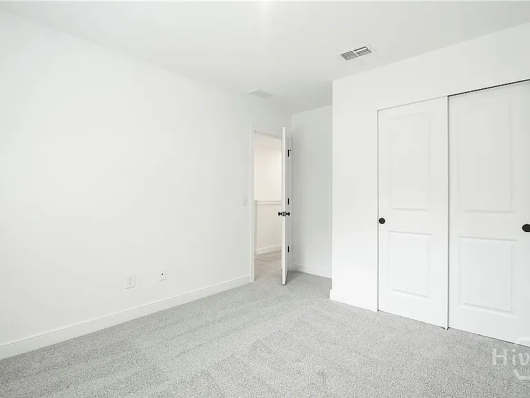 176 Kingswood Cir — Photo 18