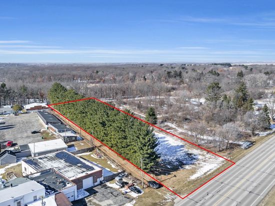 5712 South US-51 HIGHWAY, Janesville, WI 53546