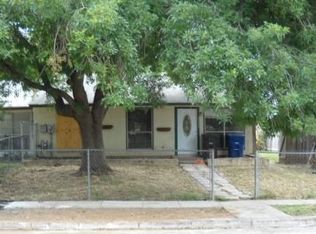 6626 Spring Lark St, San Antonio, TX 78249
