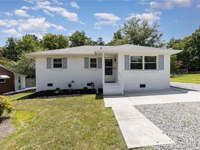 517 Greenbriar Rd, Greensboro, NC, 27405