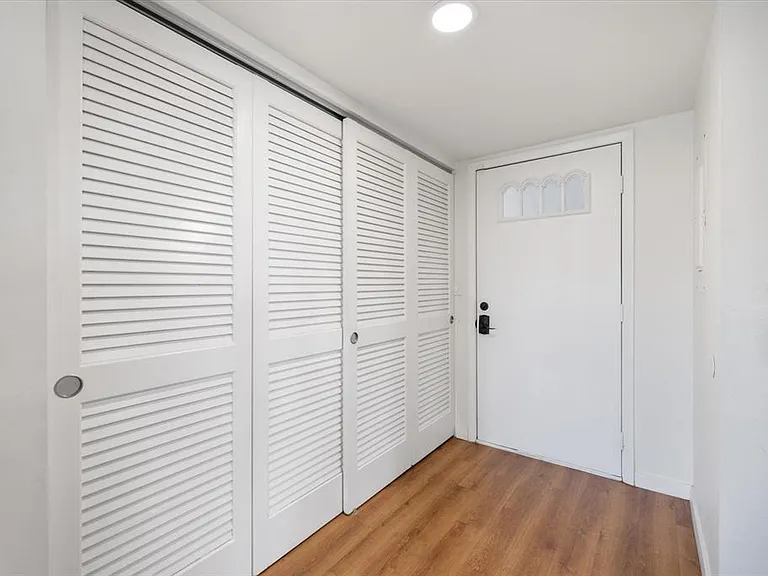 822 Capri Isles Blvd #107 — Photo 35