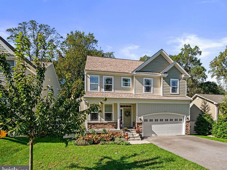 1st image of 1214 Ramblewood Dr