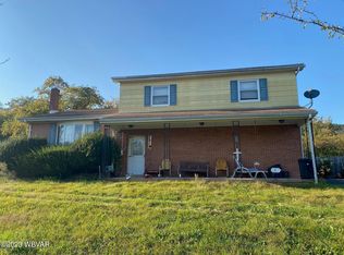 98 Stone Ridge Ln, Mill Hall, PA 17751