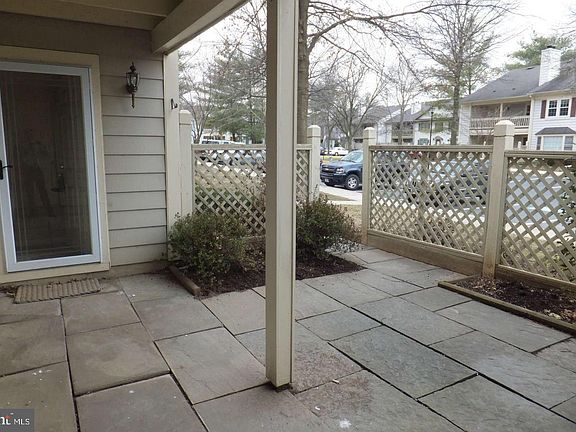2nd image of 13105 Shadyside Ln #10