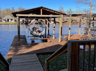 21112 Diversion Canal Rd, Maurepas, LA 70449