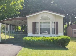 170 Country Rd, Utica, NY 13502