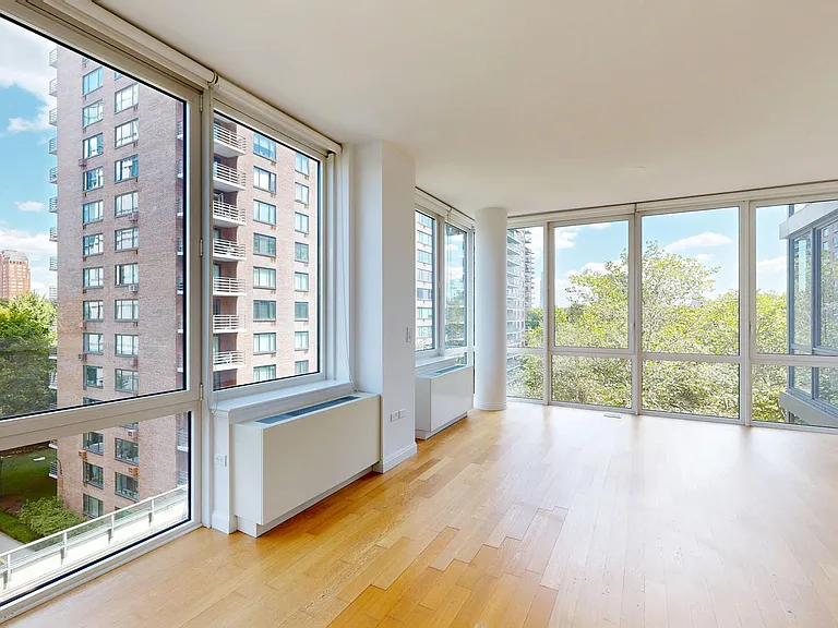 795 Columbus Ave #6H — Photo 3