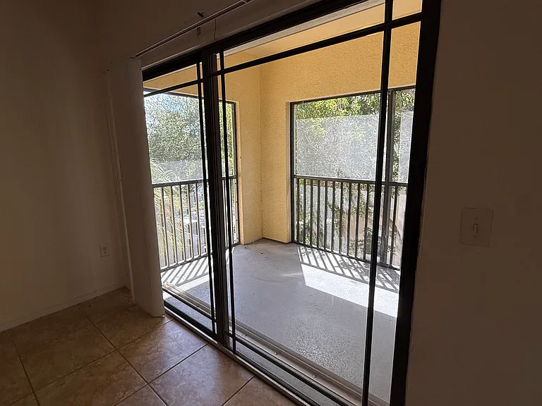 3020 Alcazar Pl #303 — Photo 28