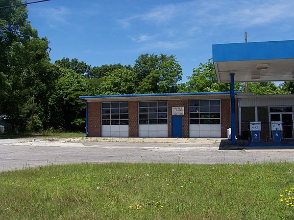 4th image of 1556 Hwy 258 S