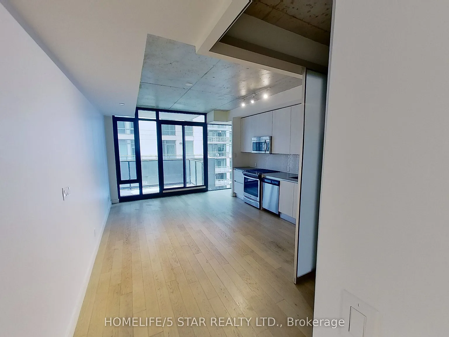 1 bed, $2,195 — Photo 3