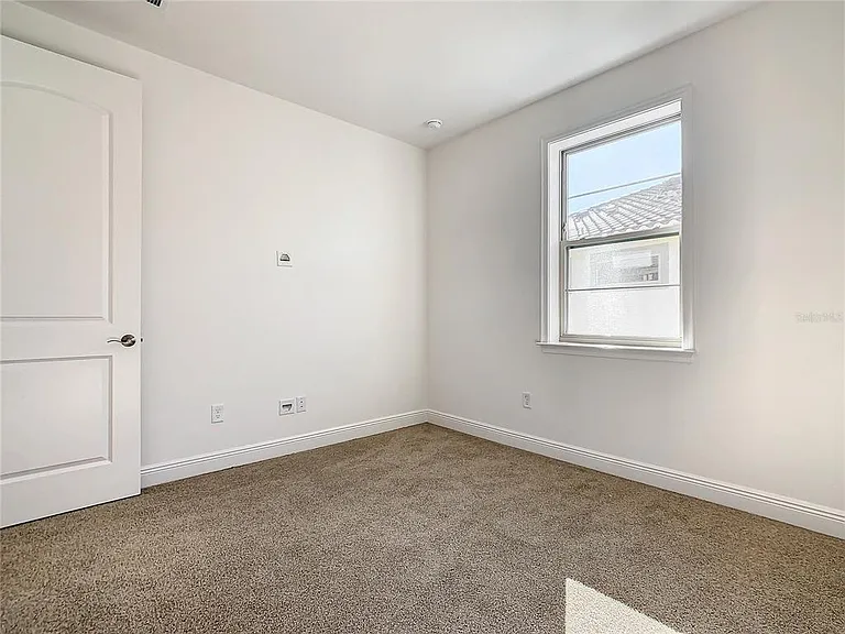 13899 Larkton Ln — Photo 50