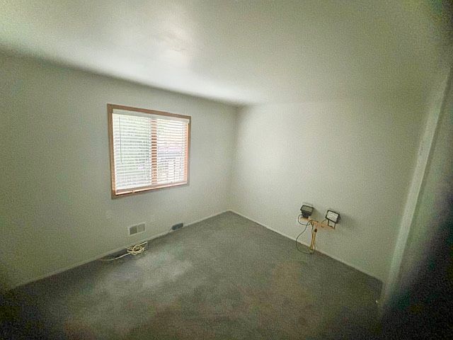 1st image of 46 Elwood Ave