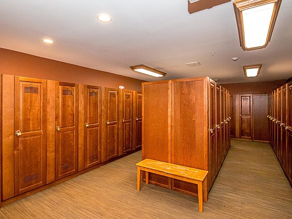 5th image of 235 Skimobile Road #2201