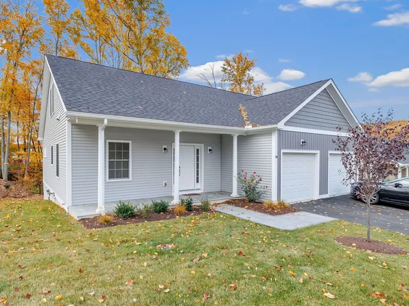 34 SALLYS Way #34, Shelton, CT 06484