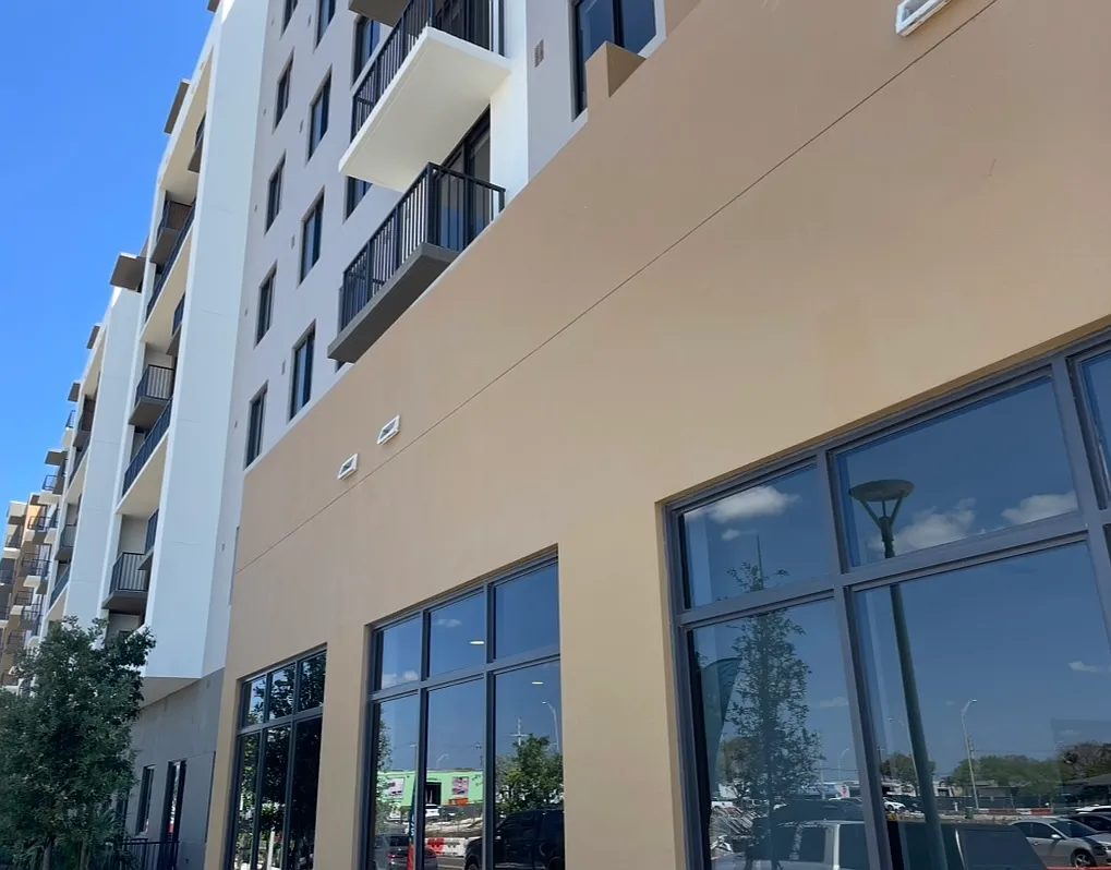 Studio, 1.0 bath, 525 sqft, $1,870 — Photo 1