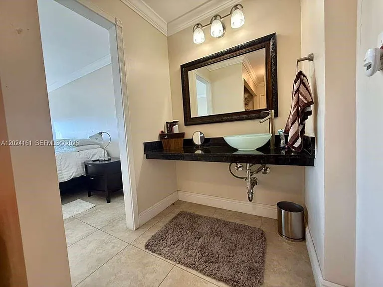7135 Collins Ave #815 — Photo 15