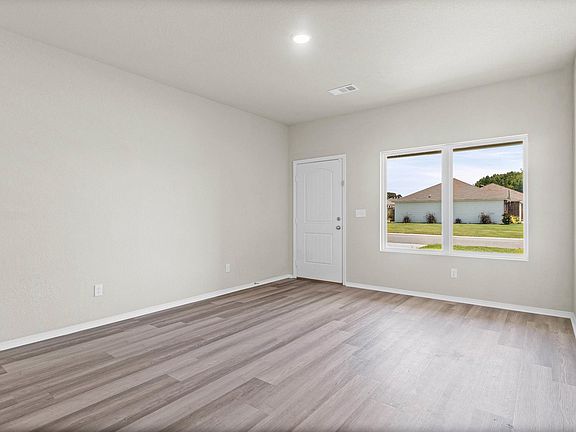 4th image of 231 Baldwin Dr