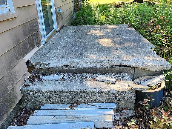 2nd image of 23335 Koths St