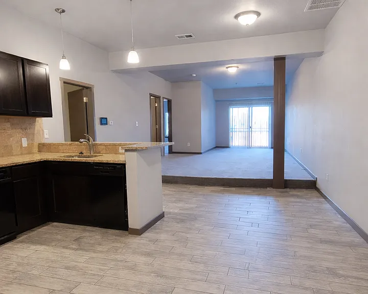 Recent Construction, Premier Finishes, Wonderful Rates! Enclave Apartments — Photo 19