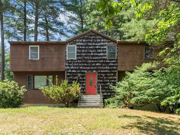 196 Hayden Rd #196, Groton, MA 01450