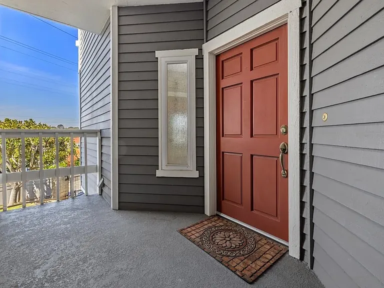 836 Ida Ave — Photo 5