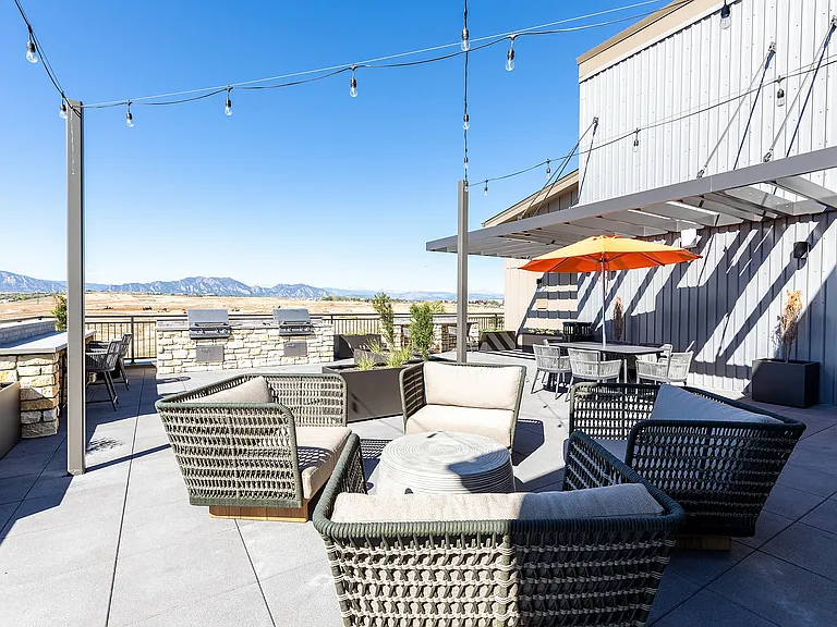 Sky Lounge