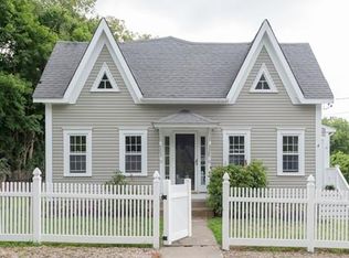10 Mordecai Lincoln Rd, Scituate, MA 02066
