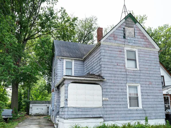 14810 Saranac Rd, Cleveland, OH 44110