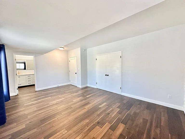 31428 Old River Rd — Photo 27