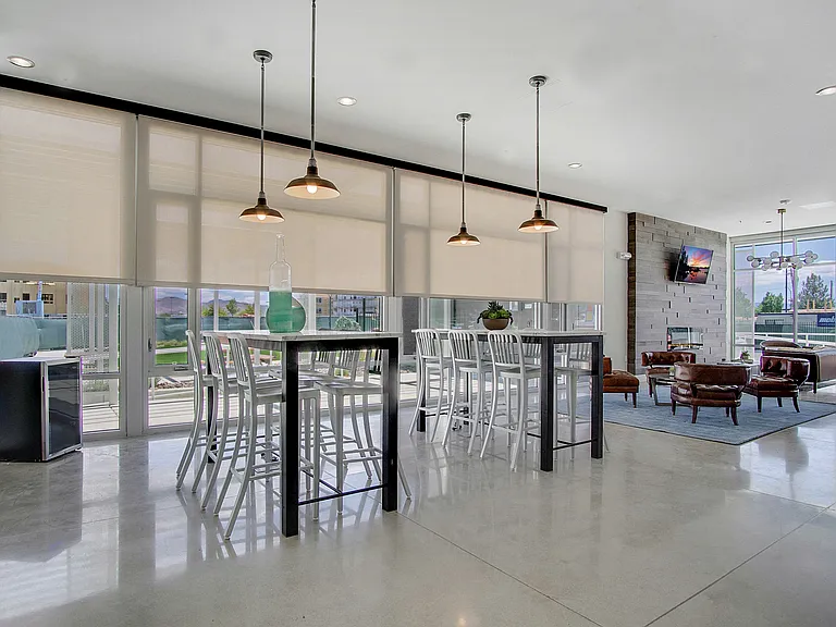 Parq Crossing Apartments — Photo 18