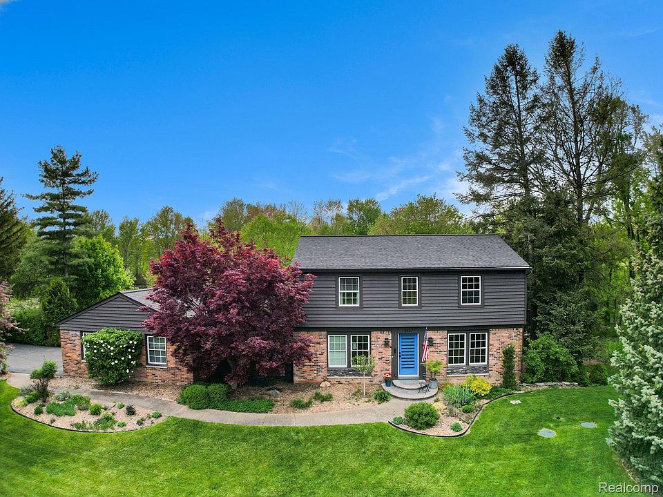1st image of 6457 Grand Circle Dr