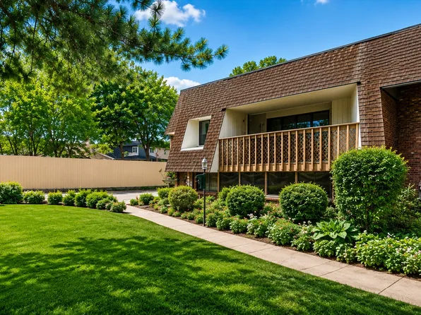 1525 S Holly St APT 202, Denver, CO 80222