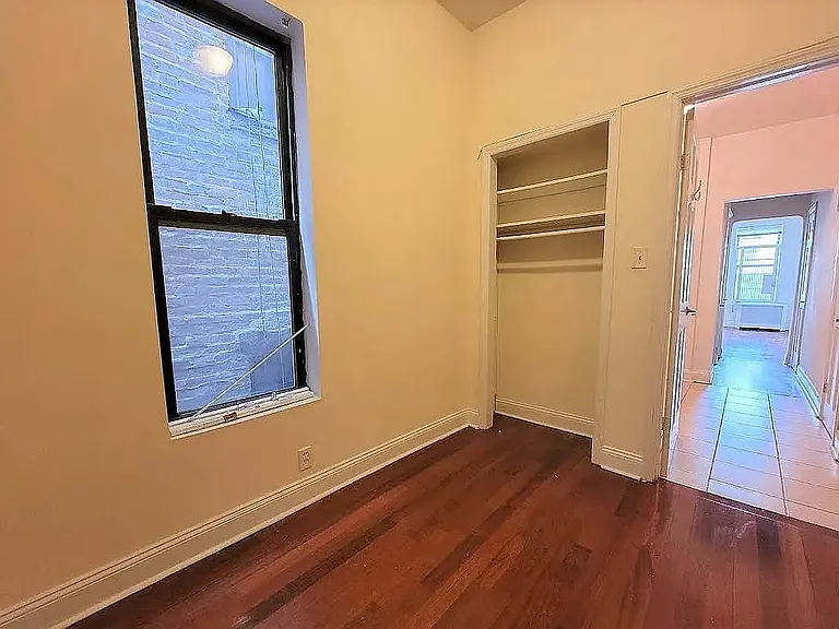 488 E 74th St #5N — Photo 4