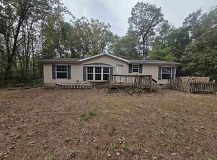 1293 W Dover Rd, Neshkoro, WI 54960