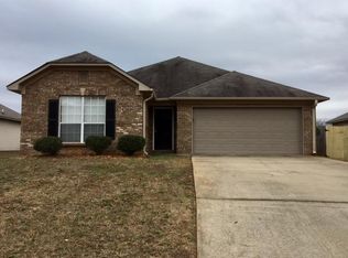 5206 Gayle Ln, Bessemer, AL 35023
